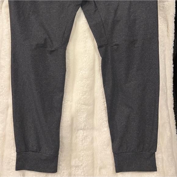 lululemon Intent  Men's Joggers - Picture 7 of 7
